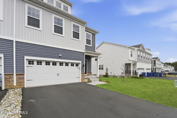 $789,000 | 14 Barnegat Lane, Jackson, NJ 08527