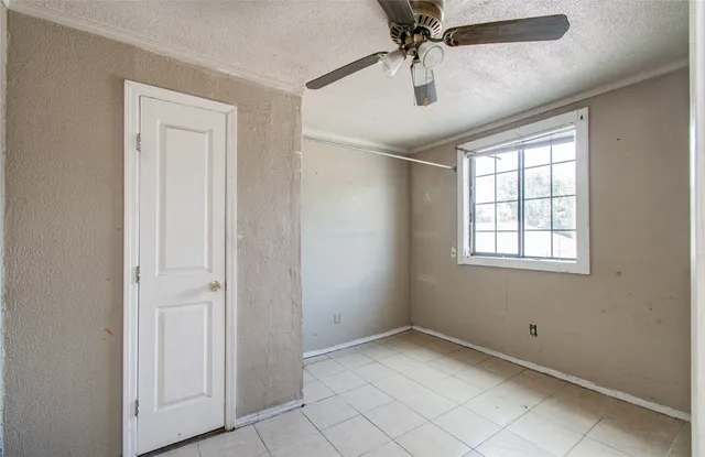 $234,900 | 6700 Avenue South, Houston, TX 77011