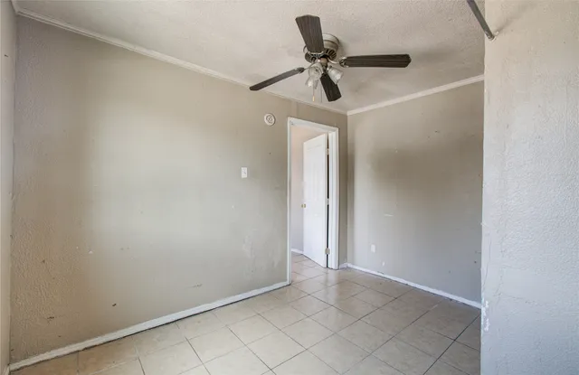 $234,900 | 6700 Avenue South, Houston, TX 77011