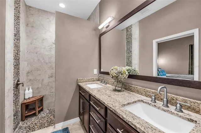 a view of a workspace with furniture