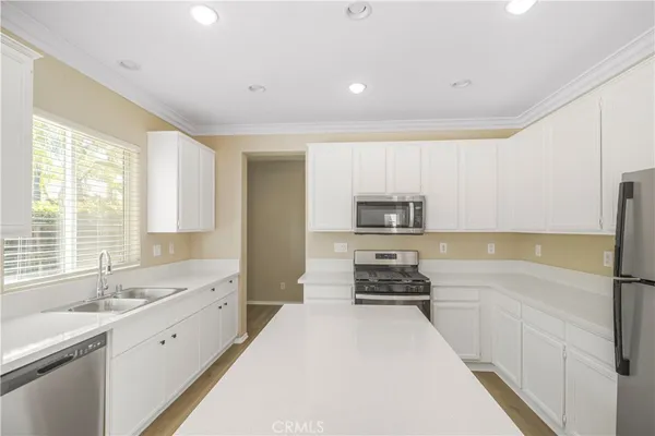 $697,000 | 33558 Iris Lane, Murrieta, CA 92563
