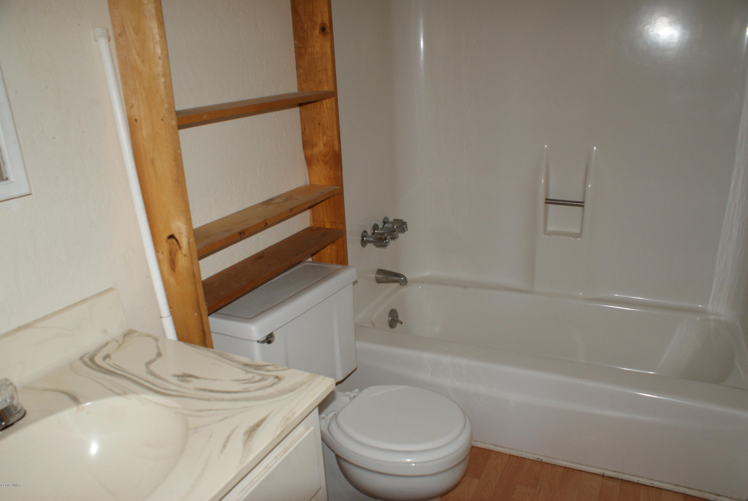 8417 Ridge Drive Show Low, AZ 85901 - Photo 8 of 14 Gallery Image 8