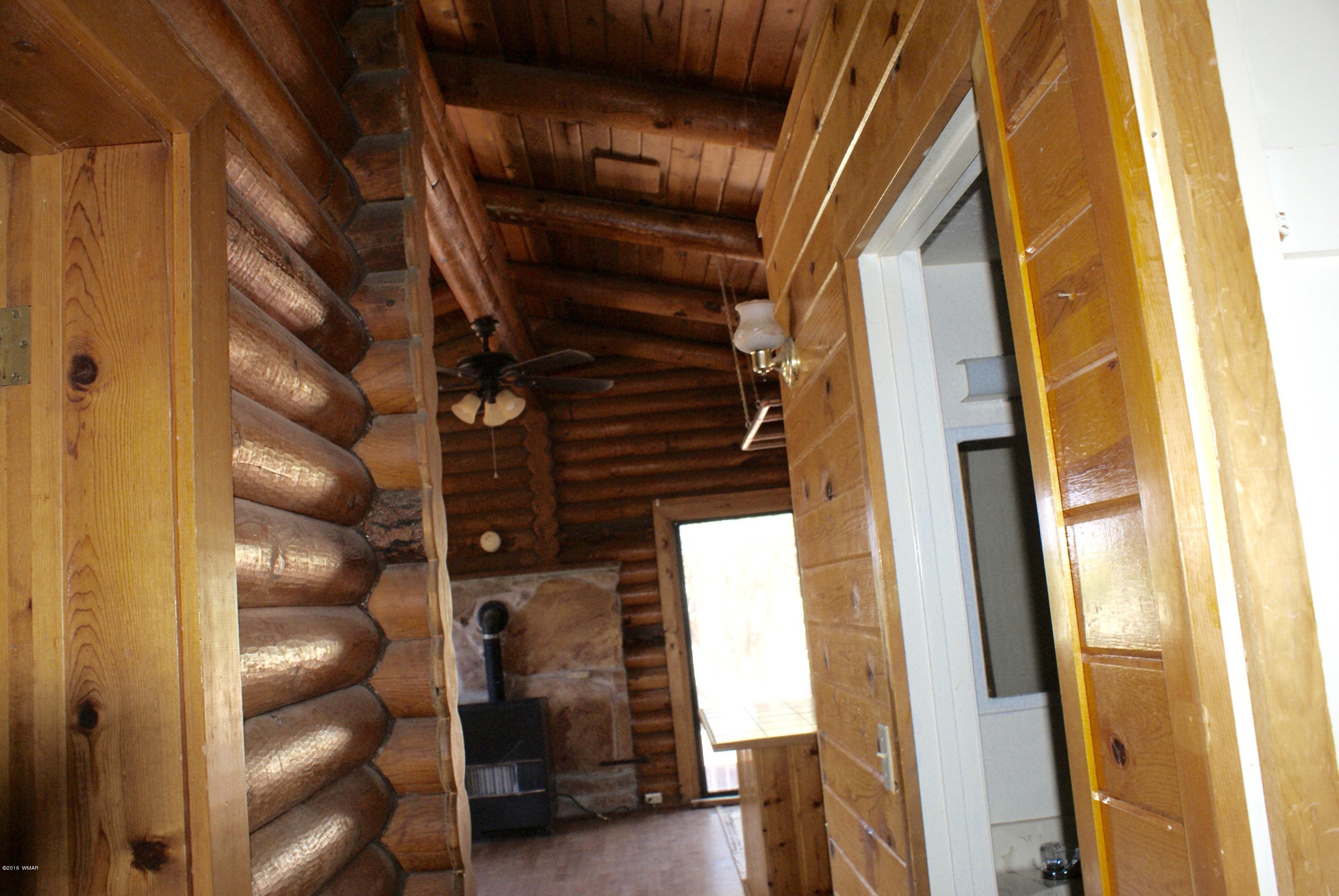 8417 Ridge Drive Show Low, AZ 85901 - Photo 9 of 14 Gallery Image 9