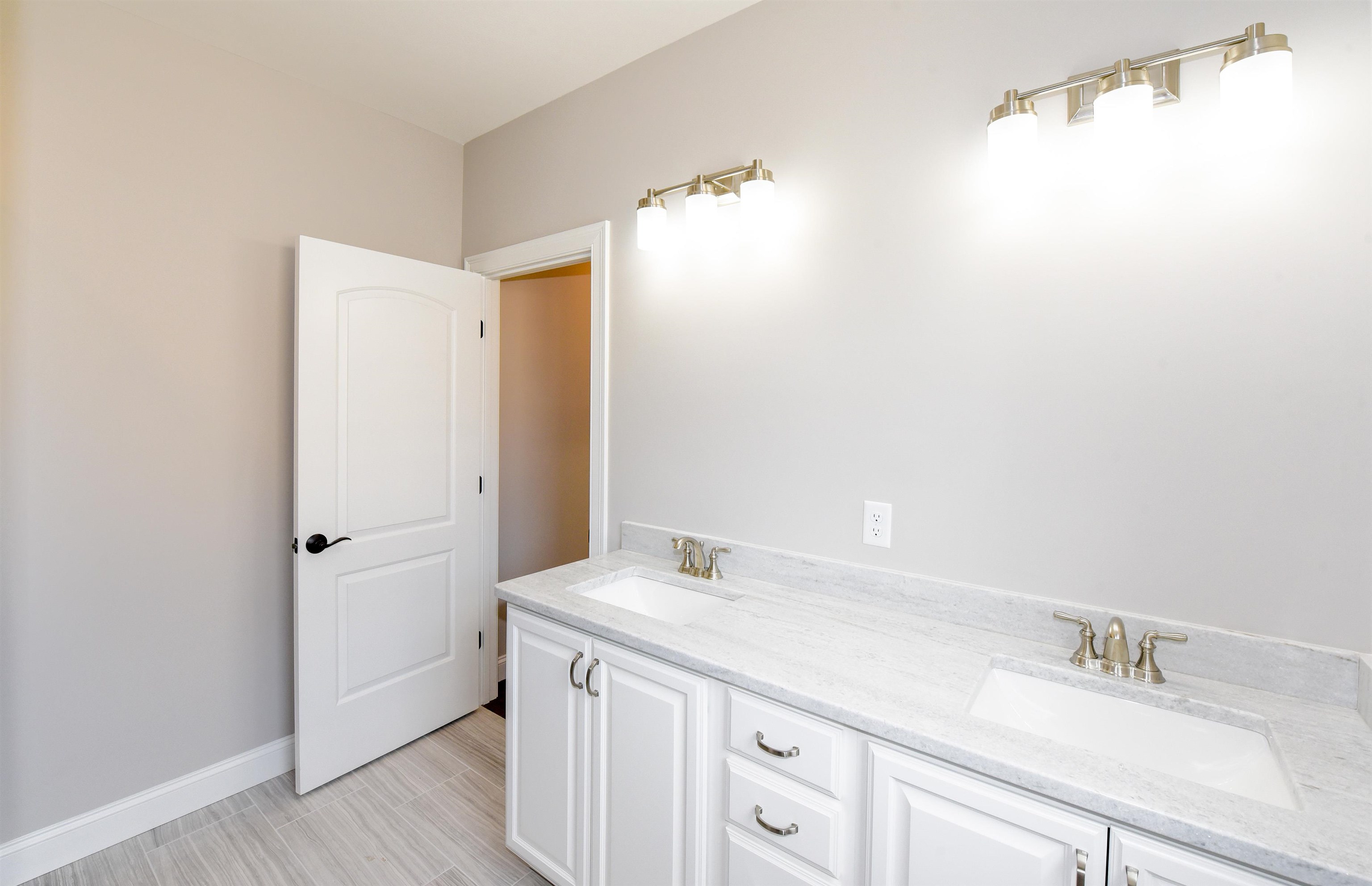 Lot 8 Oakland Ridge Road, Unit 9 Pelham, NH 03076 - Photo 5 of 9