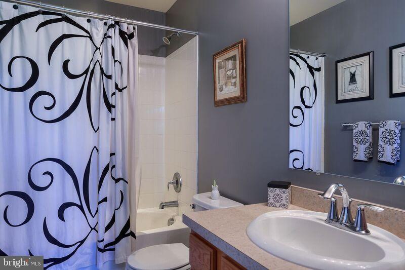 401 Dickens Drive Lancaster, PA 17603 - Photo 25 of 30