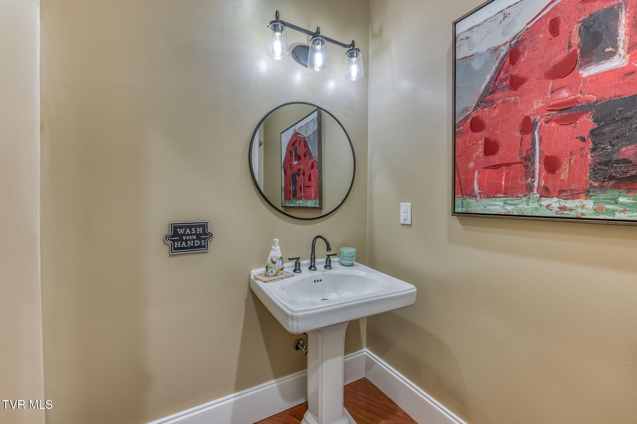 520 Highway 93 Fall Branch, TN 37656 - Photo 51 of 106 Powder Room