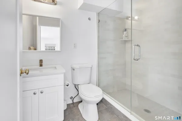 $4,250 | 70 Cranbury Road, Norwalk, CT 06851