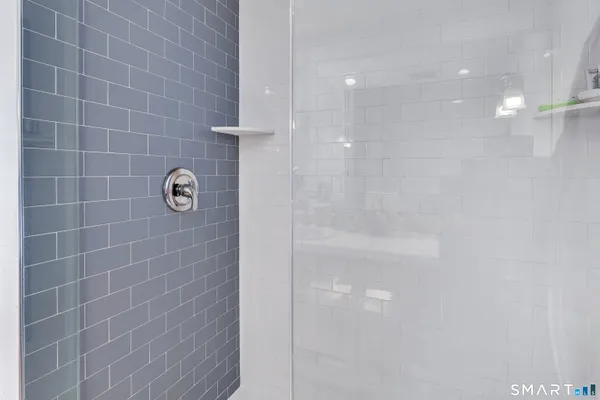 $4,250 | 70 Cranbury Road, Norwalk, CT 06851