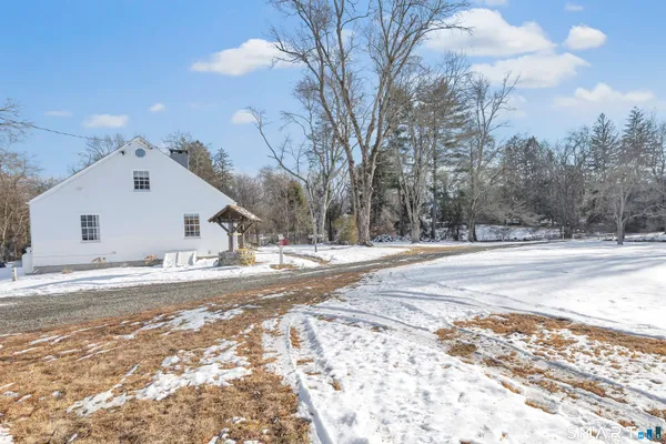 $4,250 | 70 Cranbury Road, Norwalk, CT 06851