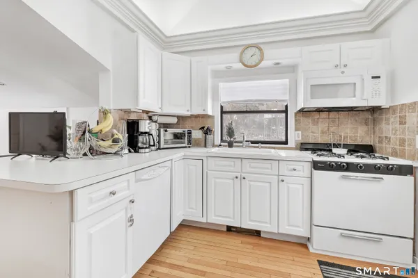 $4,250 | 70 Cranbury Road, Norwalk, CT 06851