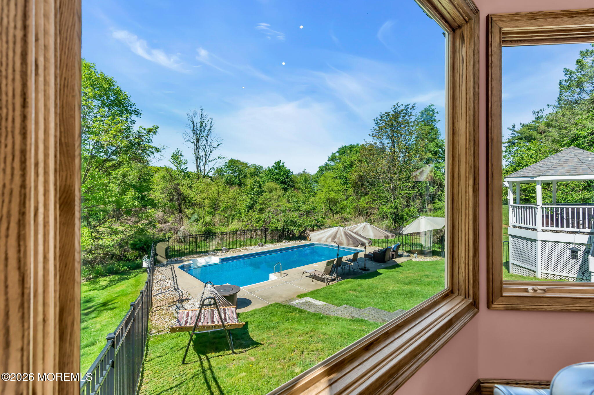 12 Briarhill Road Holmdel, NJ 07733 - Photo 23 of 49 31-web-or-mls-DSC08552