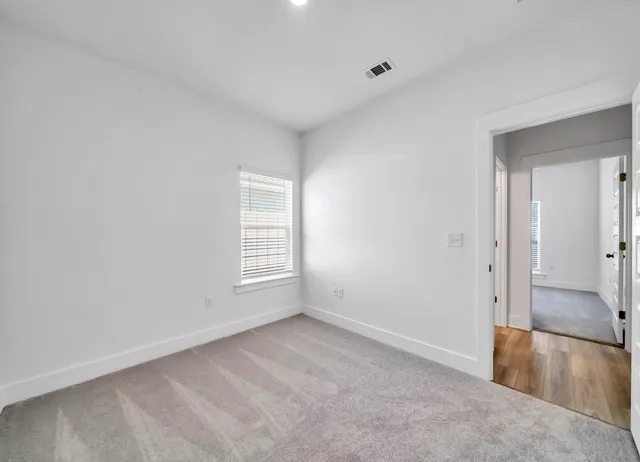 $1,895 | 217 Lyla Lane, Crestview, FL 32539