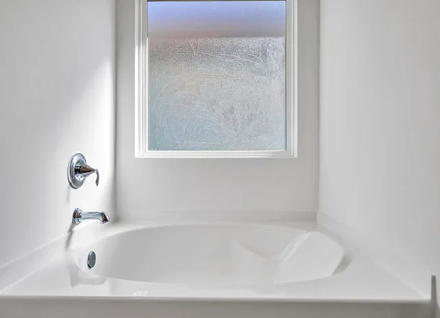 $1,895 | 217 Lyla Lane, Crestview, FL 32539