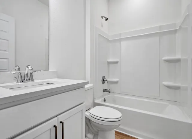 $1,895 | 217 Lyla Lane, Crestview, FL 32539