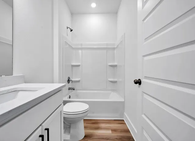 $1,895 | 217 Lyla Lane, Crestview, FL 32539