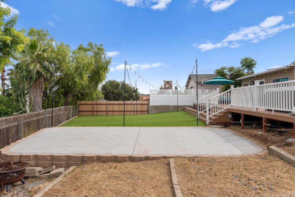 157 Lakeview Avenue Spring Valley, CA 91977 - Photo 8 of 57