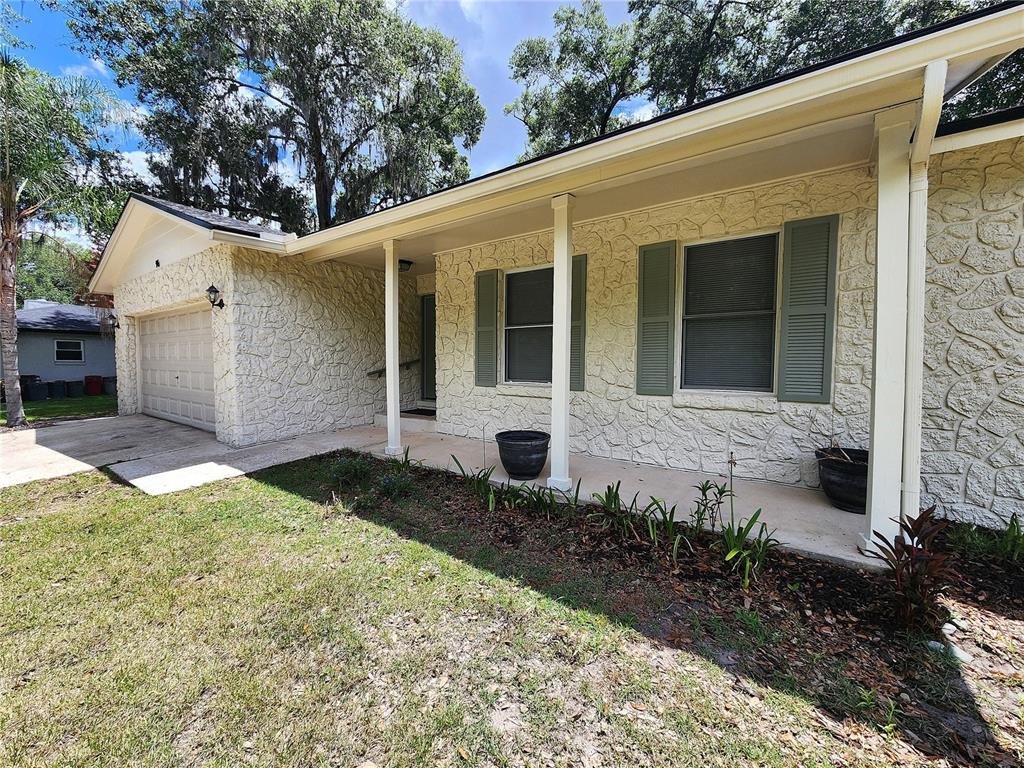 96 Hickory Tree Road Longwood, FL 32750 - Photo 2 of 40 Gallery Image 2