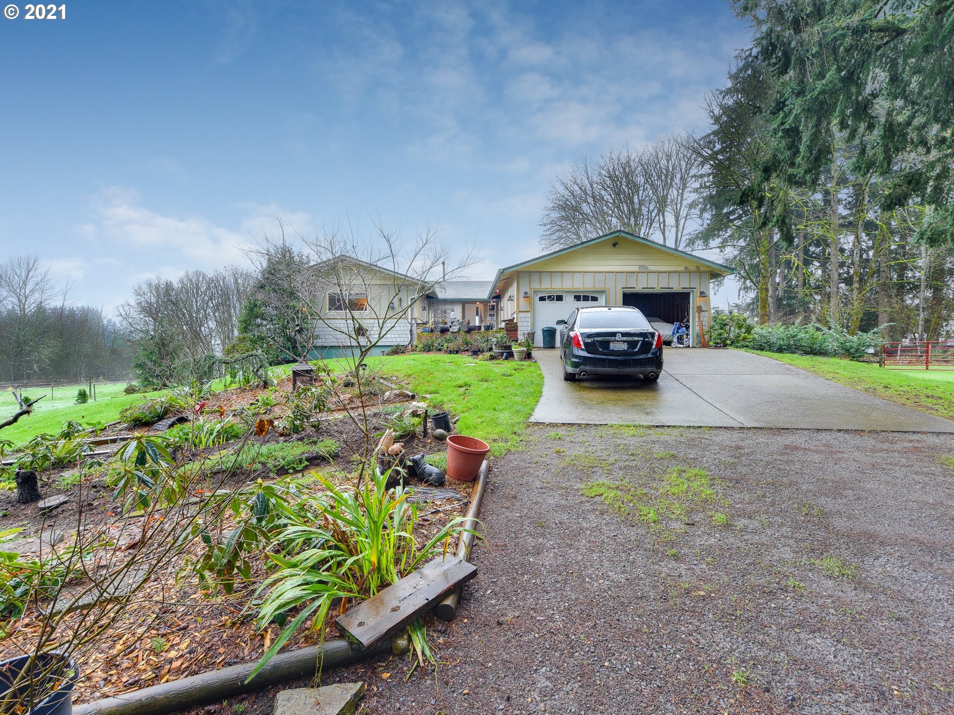4538 Northeast 219th Street Ridgefield, WA 98642 - Photo 1 of 32