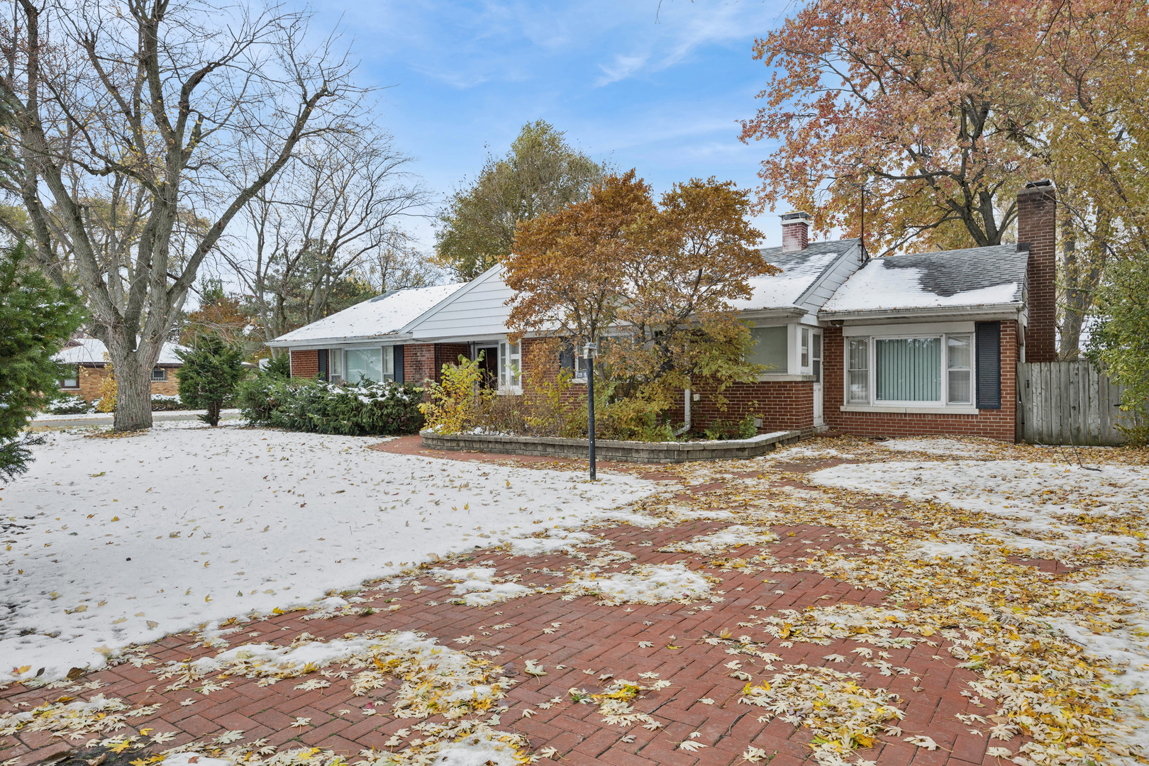 2929 Flossmoor Road Flossmoor, IL 60422 - Photo 2 of 20