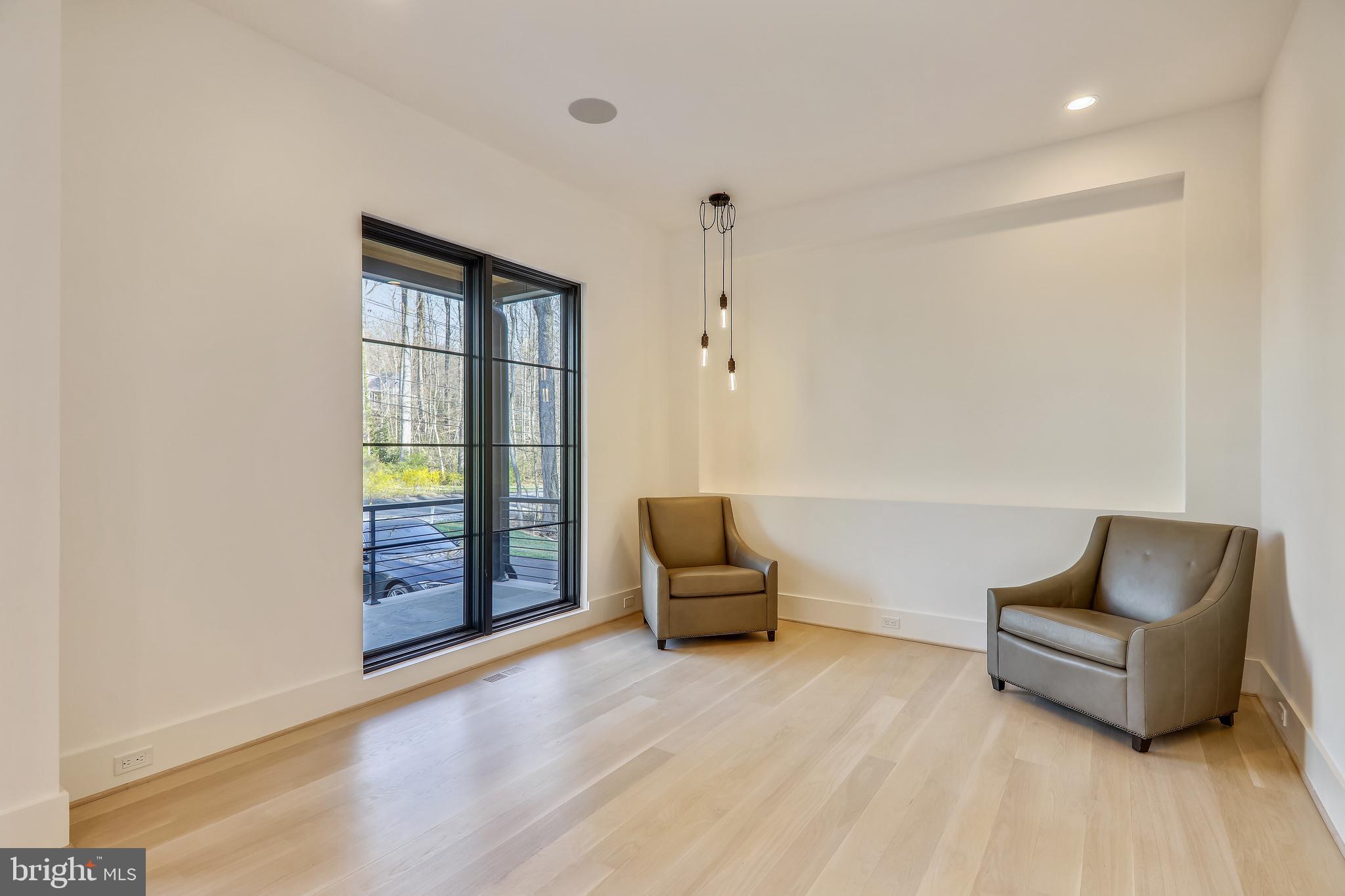 8727 Burning Tree Road Bethesda, MD 20817 - Photo 11 of 85 Dining Room