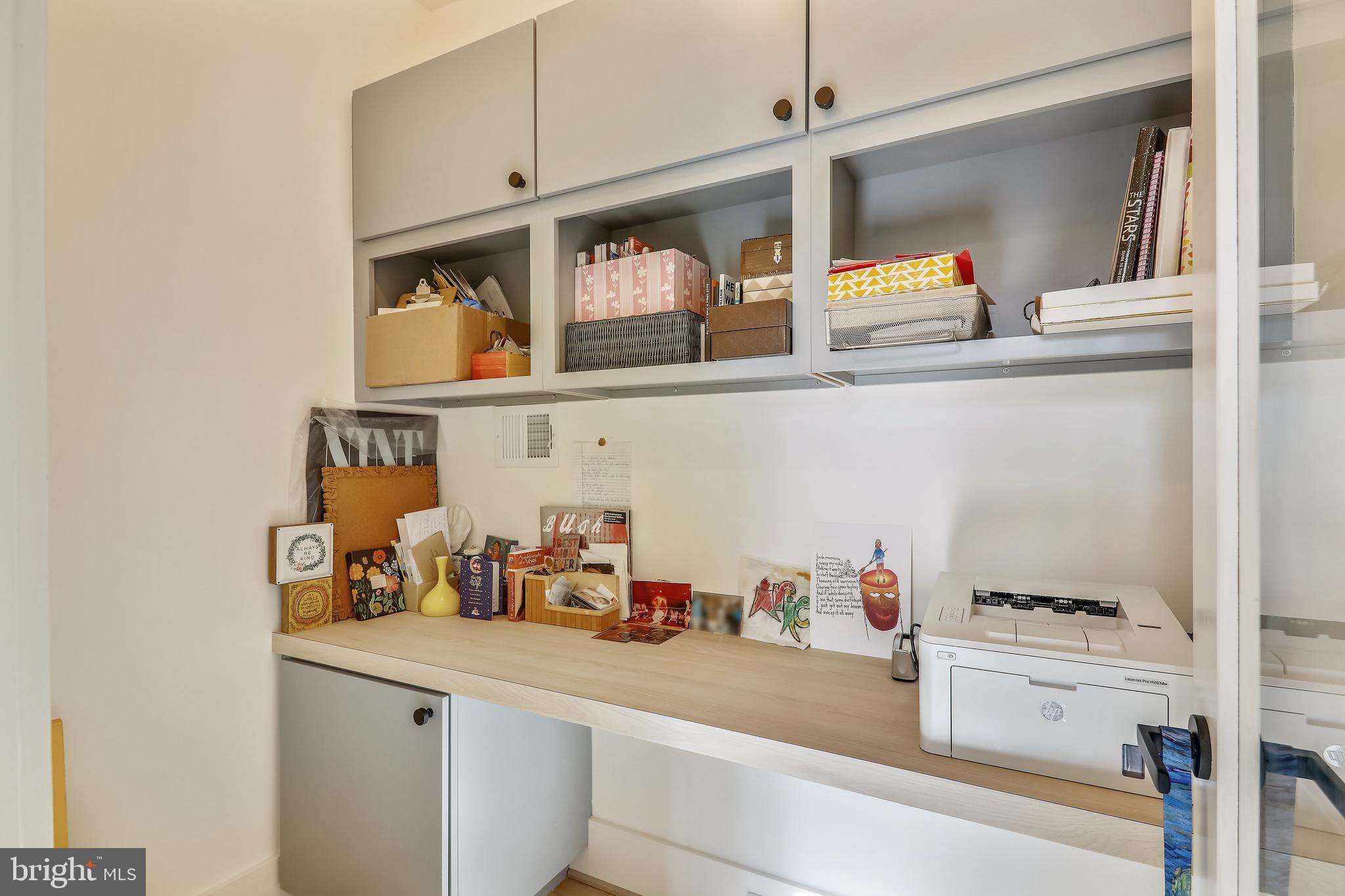 8727 Burning Tree Road Bethesda, MD 20817 - Photo 33 of 85 Main Level Office Area