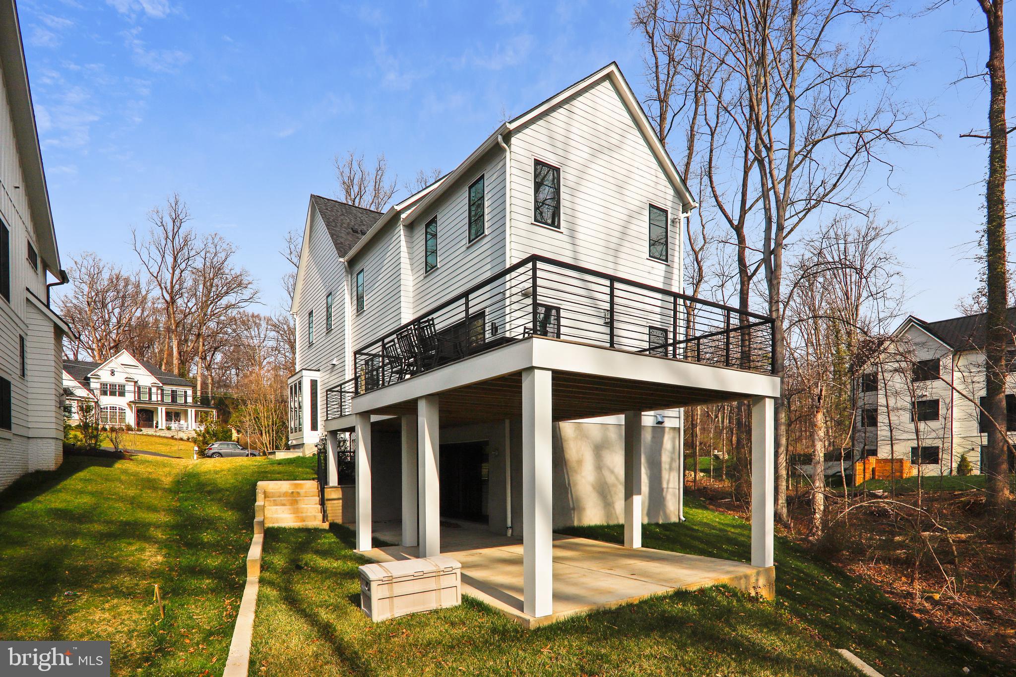 8727 Burning Tree Road Bethesda, MD 20817 - Photo 75 of 85 Exterior Rear