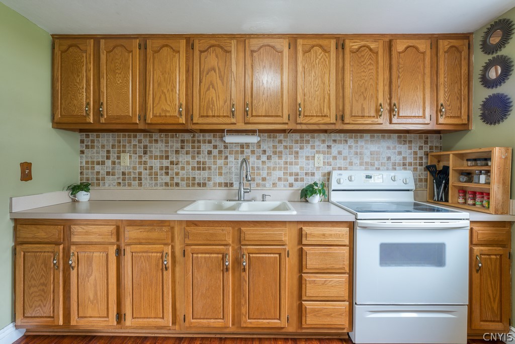 127 Saltwell Road Salina, NY 13090 - Photo 13 of 29