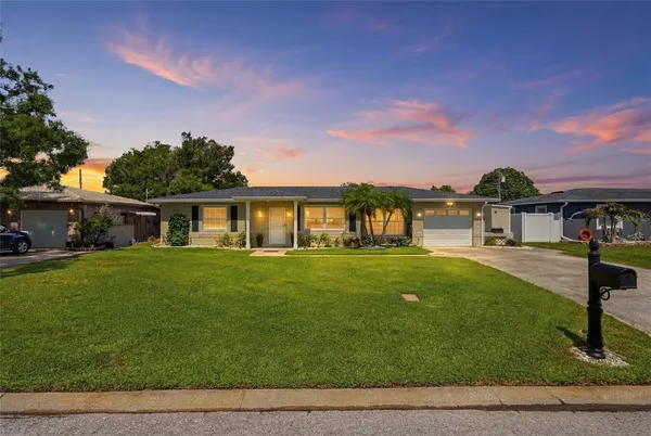 $534,900 | 4822 60th Way North, Kenneth City, FL 33709