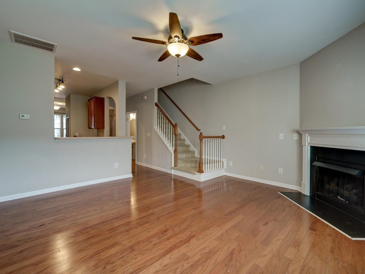 706 Bryant Street Raleigh, NC 27603 - Photo 12 of 30 Photo 12