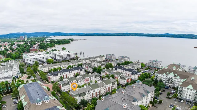 $699,000 | 2 Leeward Drive, Haverstraw, NY 10927