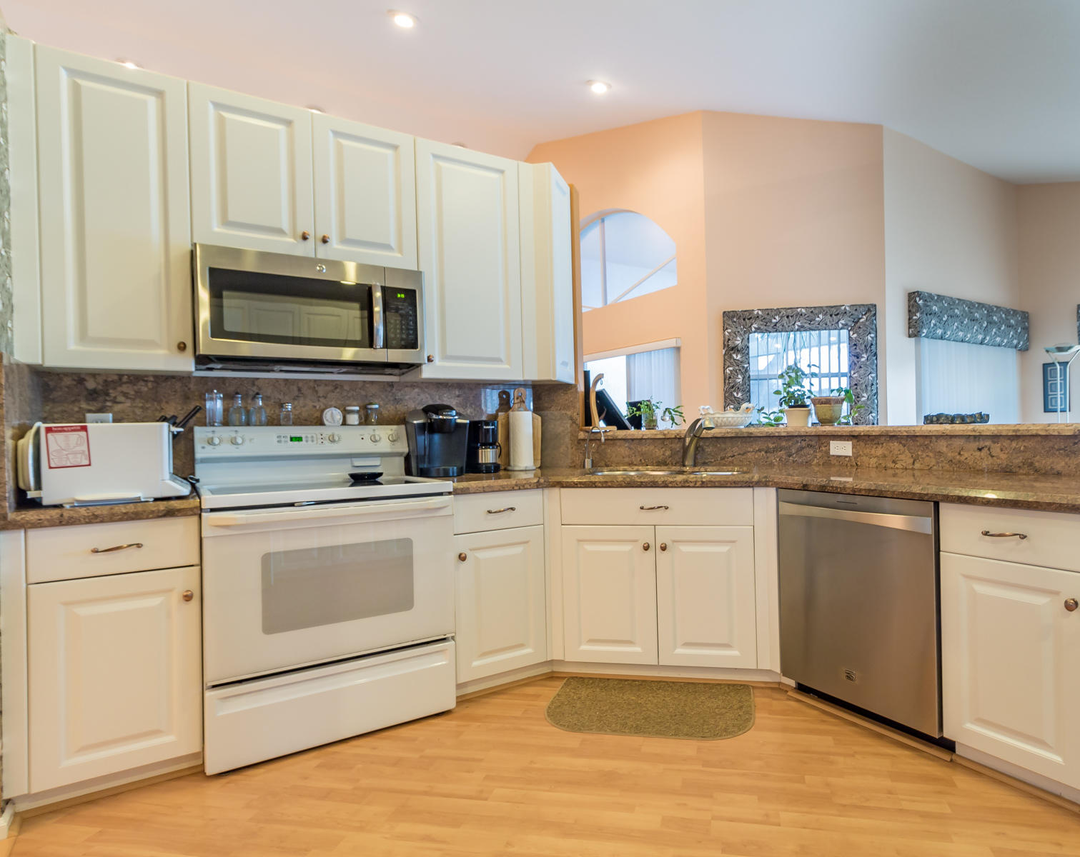 6872 Sun River Road Boynton Beach, FL 33437 - Photo 16 of 26 20171111-IMG_3125