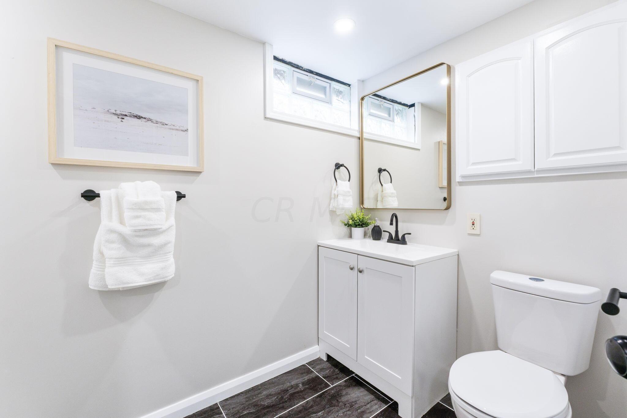 1081 Racine Avenue Columbus, OH 43204 - Photo 20 of 53 1081 Racine Ave (Interior)-37