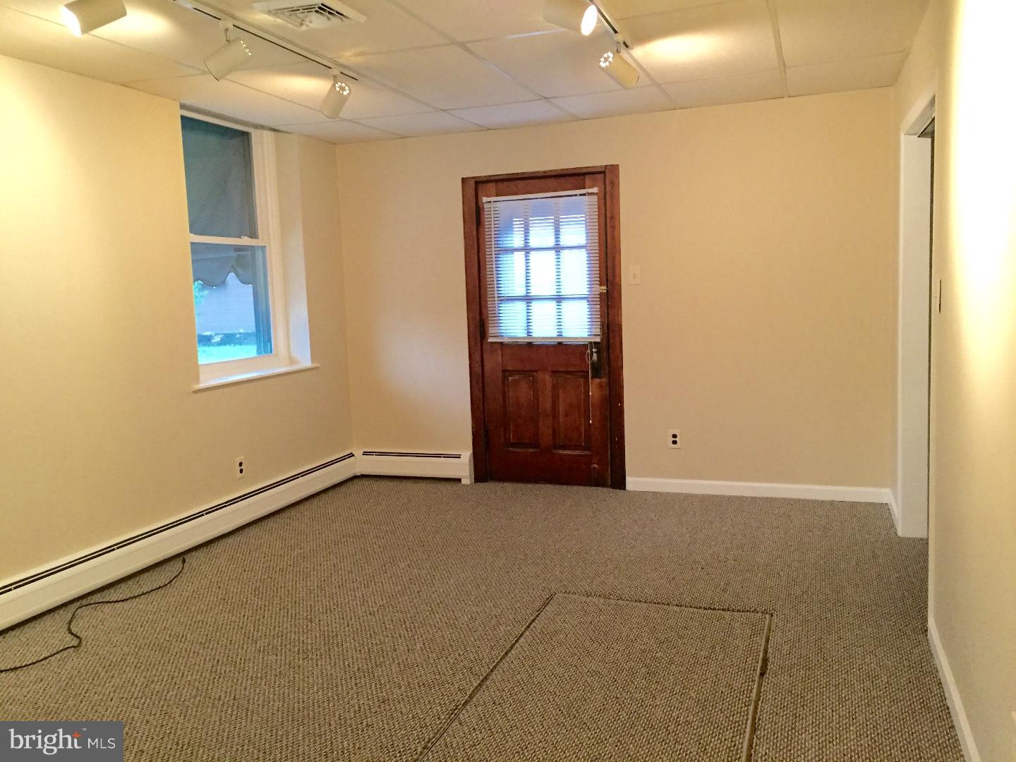 2129 Spring Street Reading, PA 19609 - Photo 13 of 15 Gallery Image 13