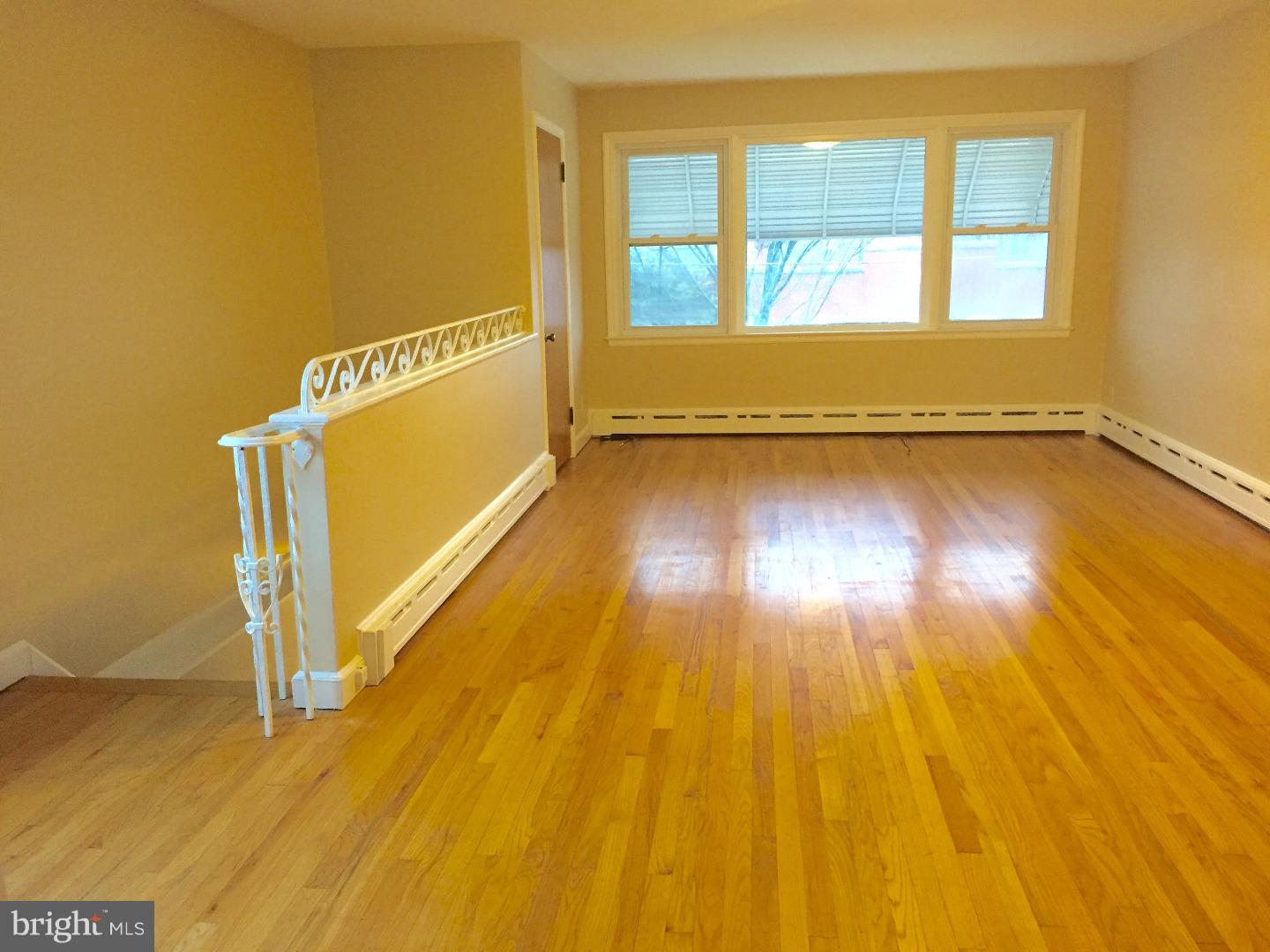 2129 Spring Street Reading, PA 19609 - Photo 5 of 15 Gallery Image 5