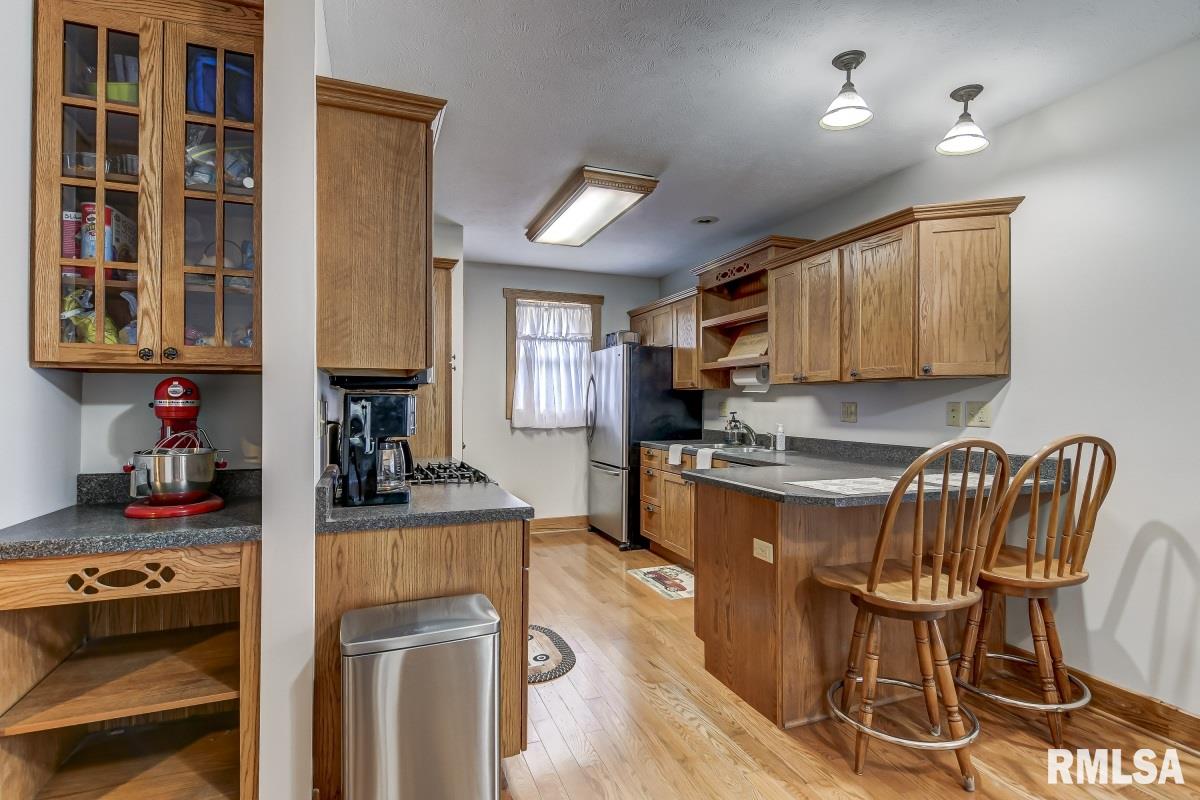 2205 Yale Boulevard Springfield, IL 62703 - Photo 12 of 30 Gallery Image 12