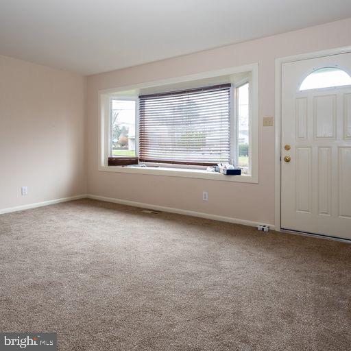 847 Sunnylea Road Lansdale, PA 19446 - Photo 3 of 40 Gallery Image 3