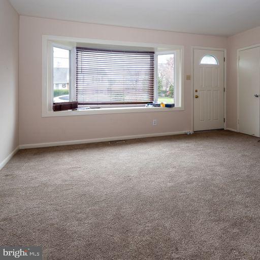 847 Sunnylea Road Lansdale, PA 19446 - Photo 4 of 40 Gallery Image 4