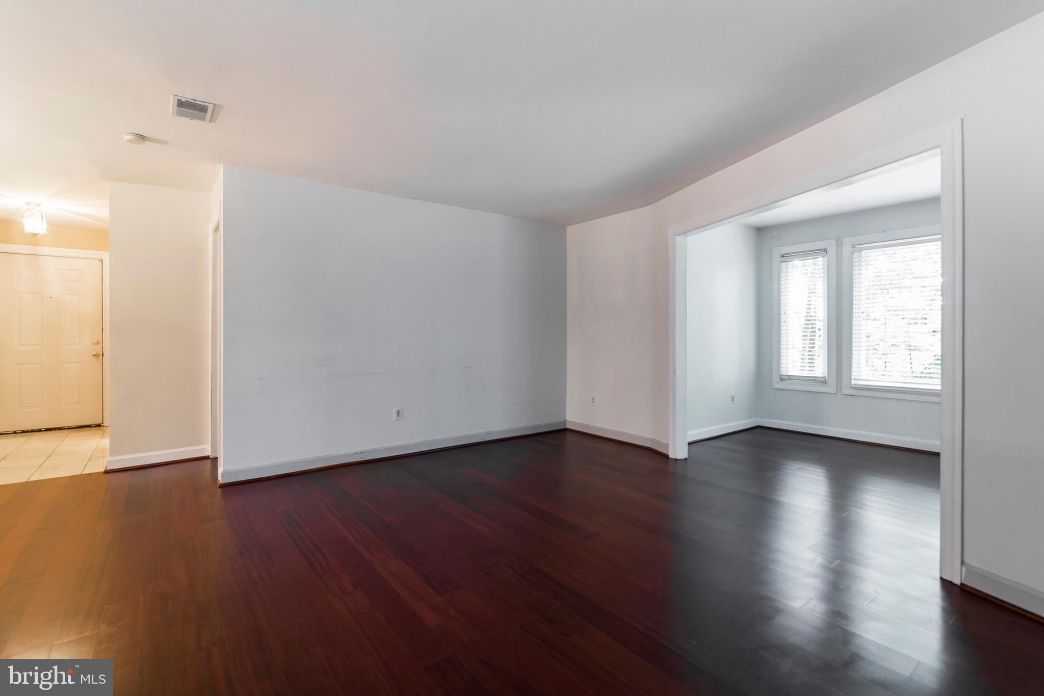 17045 Islip Loop, Unit 103 Dumfries, VA 22026 - Photo 12 of 35