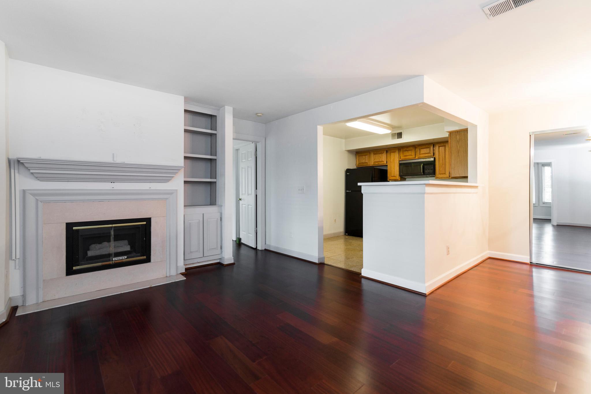 17045 Islip Loop, Unit 103 Dumfries, VA 22026 - Photo 13 of 35