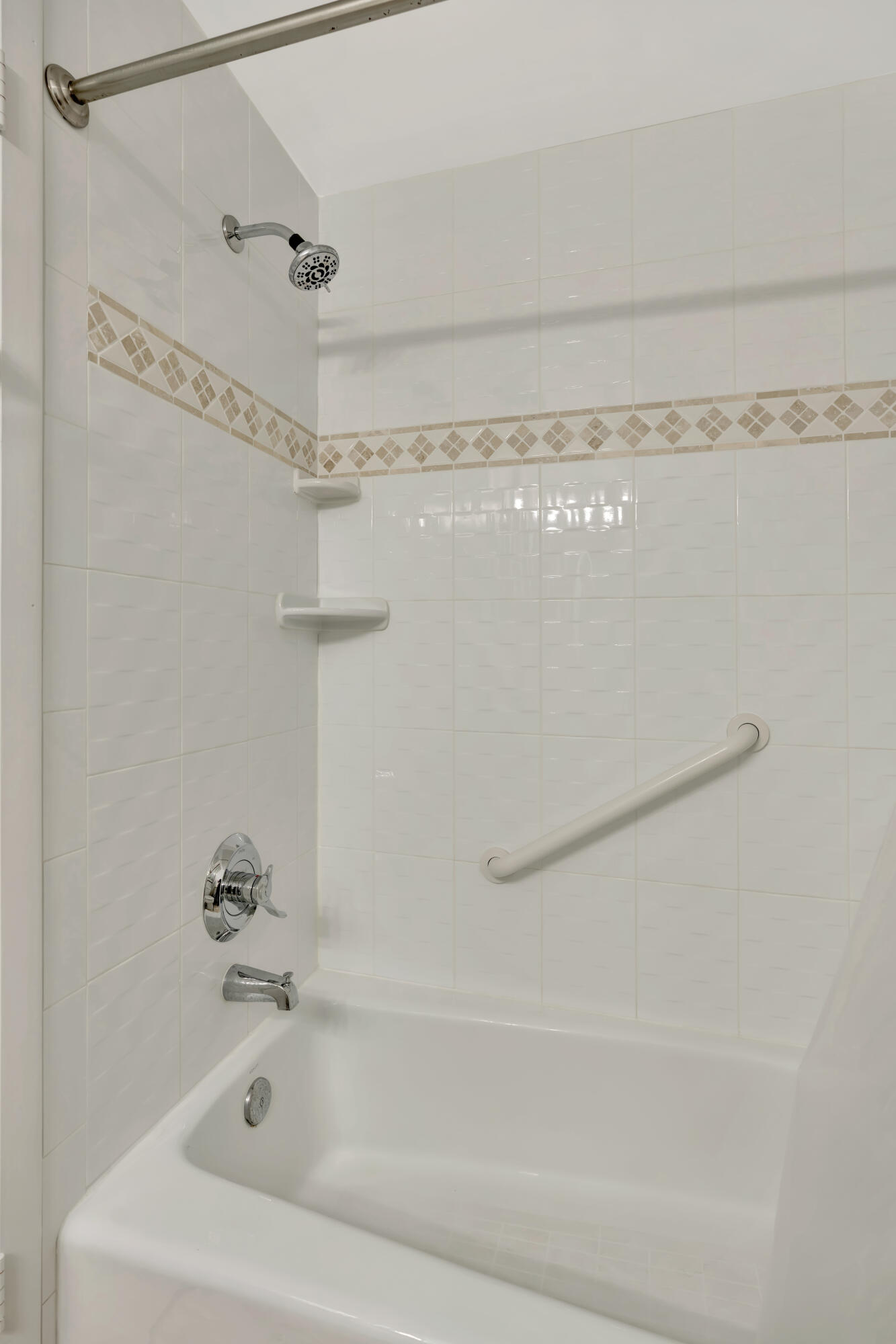 353 Highway 1, Unit A4 Jupiter, FL 33477 - Photo 29 of 51 a bathroom with a bathtub