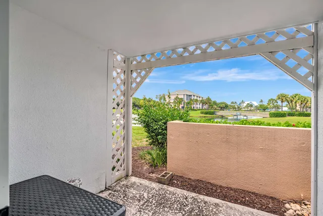 a view of an outdoor space