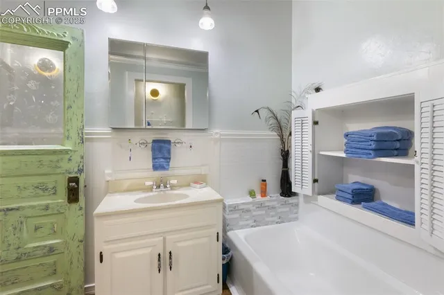 $488,000 | 119 South 3rd Street, Victor, CO 80860