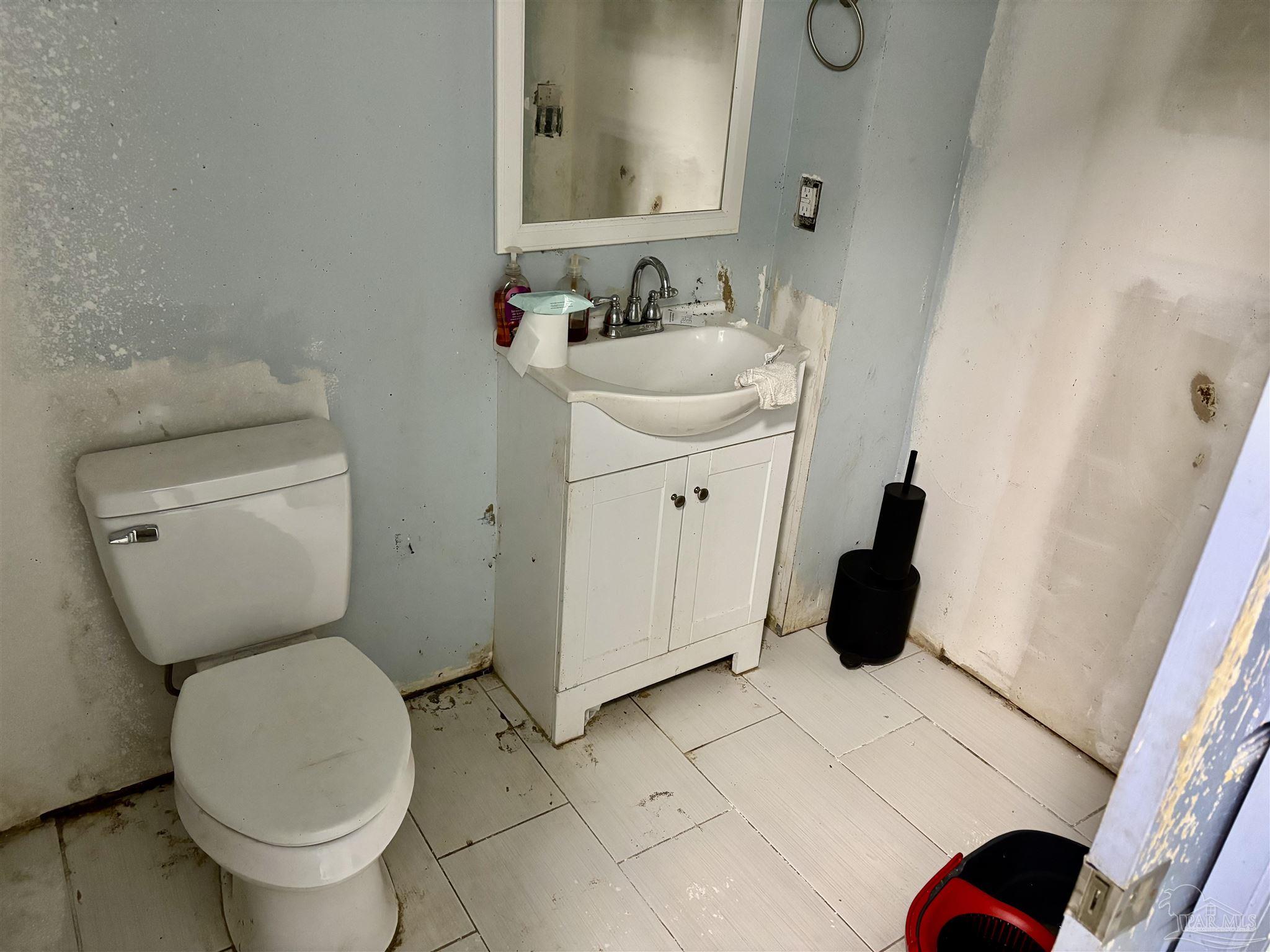 4856 Jennifer Lane Pace, FL 32571 - Photo 8 of 18