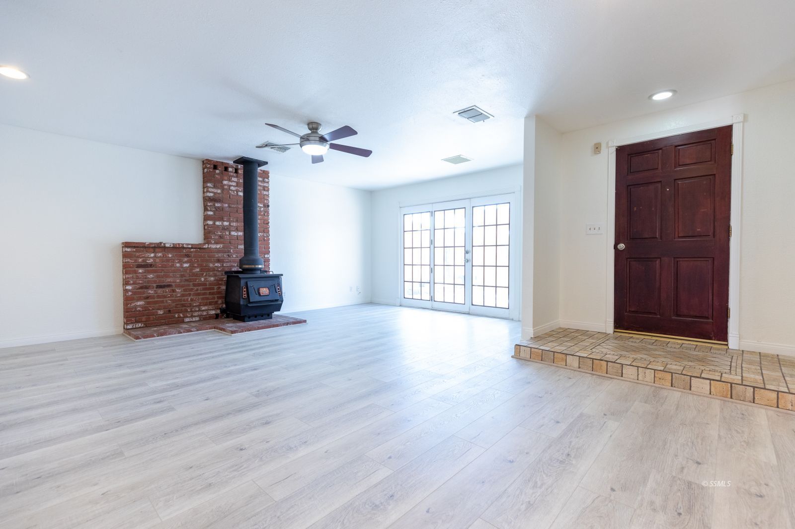 630 Sydnor Avenue Ridgecrest, CA 93555 - Photo 6 of 28 Gallery Image 6