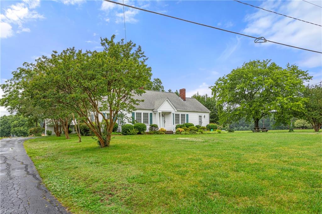 3629 Leonard Road Lexington, NC 27295 - Photo 2 of 36 Gallery Image 2