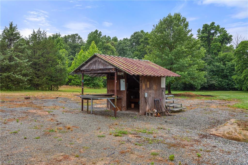 3629 Leonard Road Lexington, NC 27295 - Photo 32 of 36 Gallery Image 32