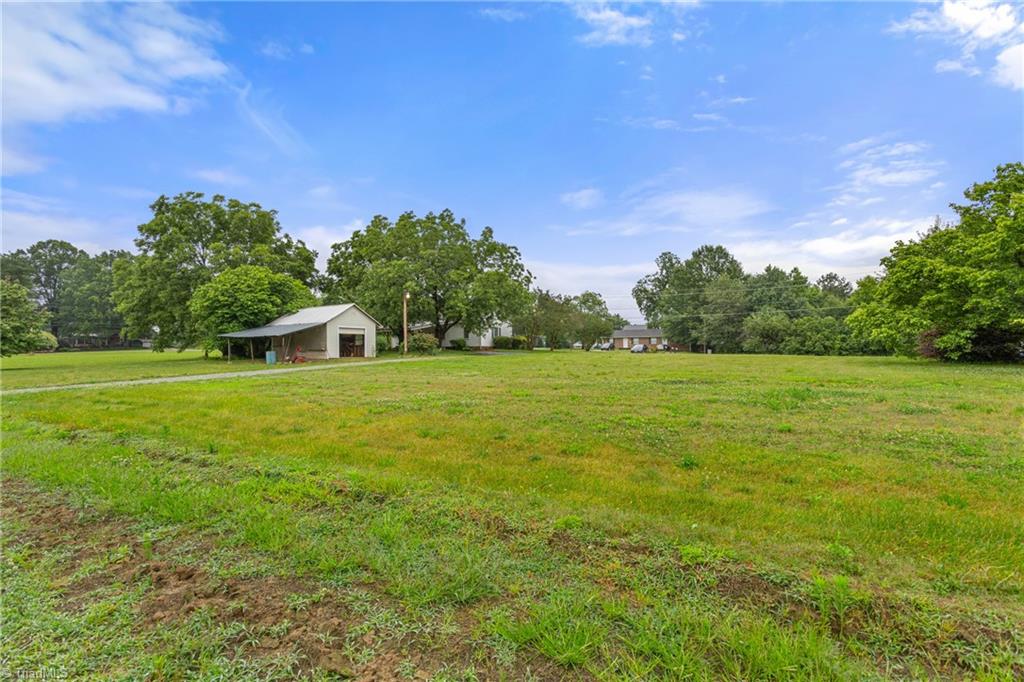3629 Leonard Road Lexington, NC 27295 - Photo 35 of 36 Gallery Image 35
