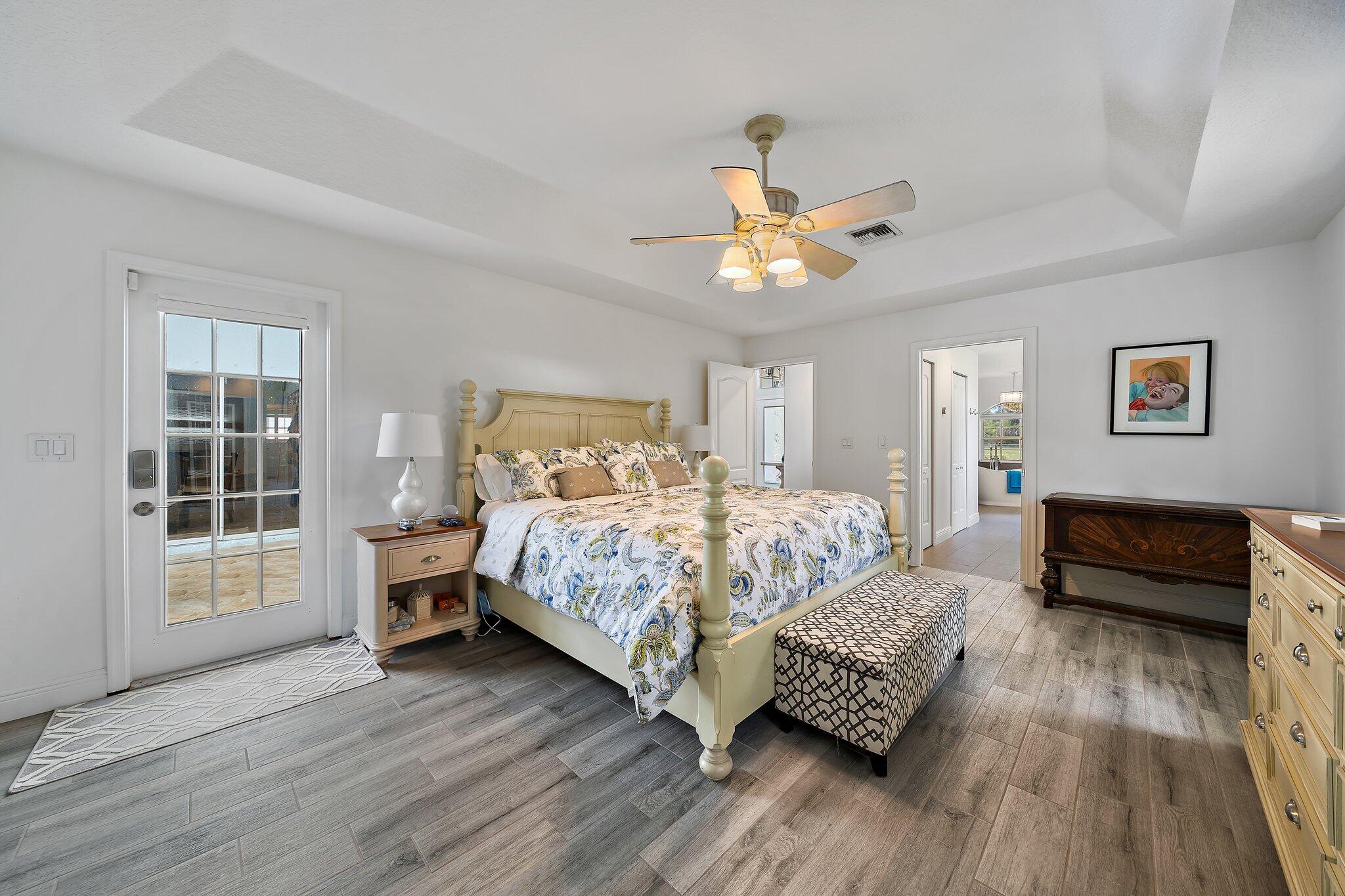 13033 160th Road North Jupiter, FL 33478 - Photo 3 of 42 038-13033RandolphSidingRd-Jupiter-FL-SMA