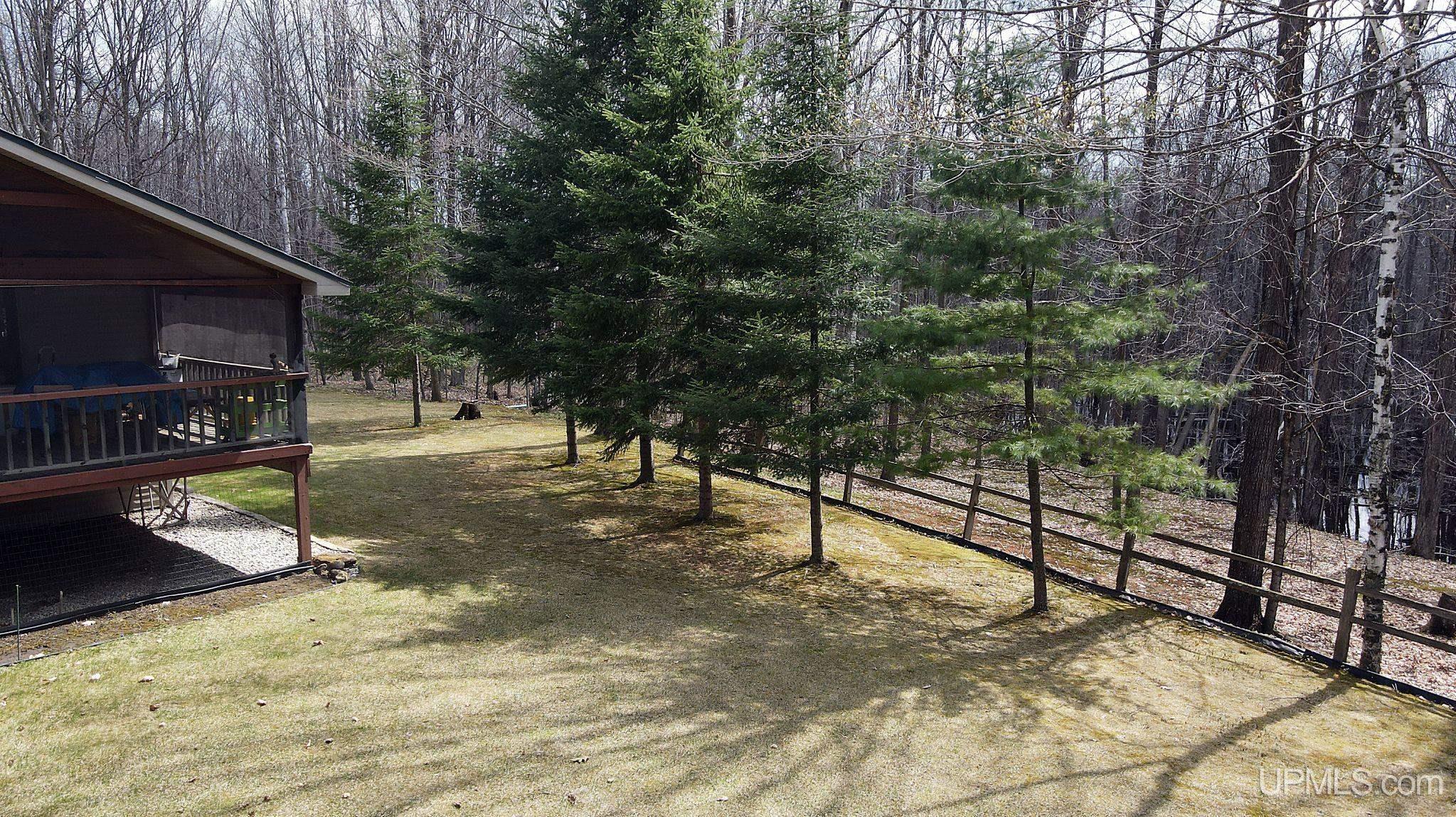 W4347 Schroeder Road Marinette, WI 54143 - Photo 4 of 21 Gallery Image 4