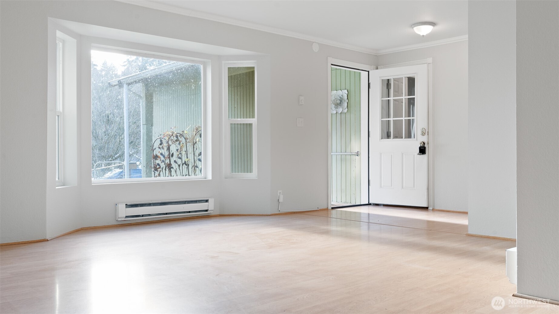 808 East 31st Street Bremerton, WA 98310 - Photo 7 of 37